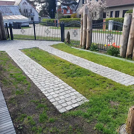 Karinas 징스트